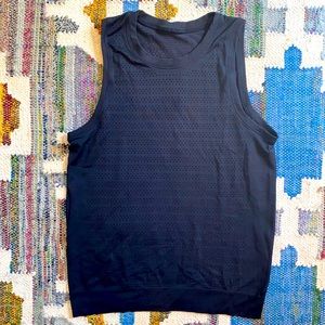 Lululemon black mesh muscle tank size 4